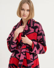 Load image into Gallery viewer, SURKANA &lt;BR&gt;
Printed wide long coat with printed lapels &lt;BR&gt;
red Mix &lt;BR&gt;
