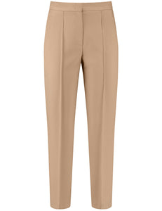 GERRY WEBER <BR>
Elegant 7/8-length stretch trousers <BR>
Sand <BR>