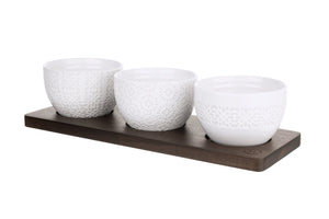 ARTISAN STREET <BR>
Set of 3 Nibble Bowls on board <BR>
Neutral <BR>