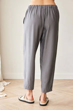 Load image into Gallery viewer, Peruzzi <BR>
Barrel Trouser <BR>
Grey <BR>

