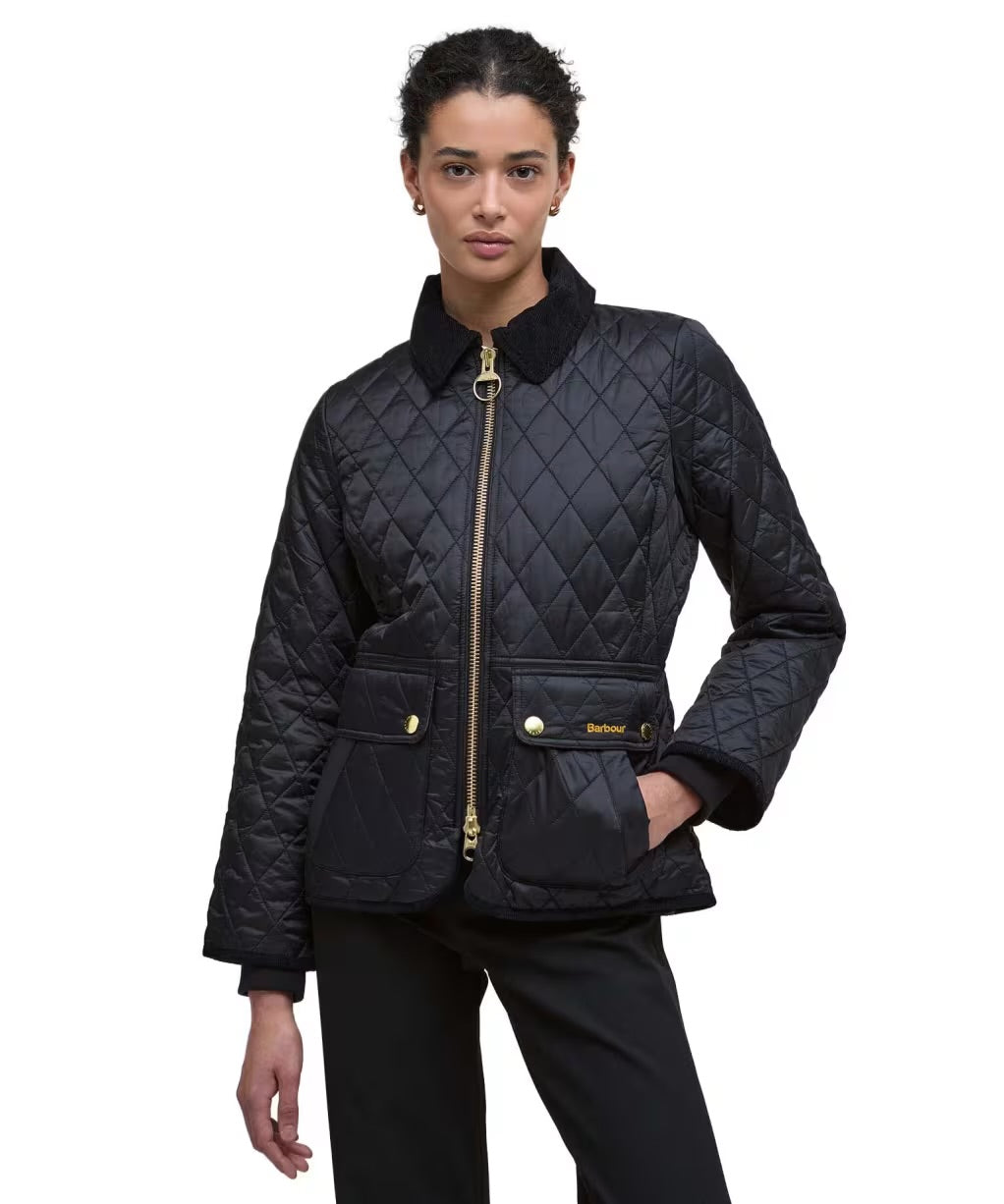 BARBOUR <BR>
Beadnell Fitted Quilted Jacket <BR>
Black <BR>
