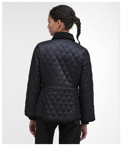 BARBOUR <BR>
Beadnell Fitted Quilted Jacket <BR>
Black <BR>