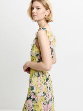 Load image into Gallery viewer, FRENCH CONNECTION <BR>
Carla Ari Chiffon Curved Seam Maxi Dress <BR>
Yellow Multi <BR>
