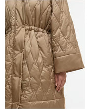 Load image into Gallery viewer, BARBOUR &lt;BR&gt;
Celina Quited Outer Coat &lt;BR&gt;
Beige &lt;BR&gt;
