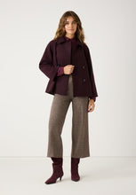 Load image into Gallery viewer, MORE &amp; MORE &lt;BR&gt;
Jersey culottes with houndstooth pattern &lt;BR&gt;
Check in brown/ecru/burgundy&lt;BR&gt;
