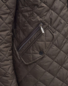 BARBOUR <BR>
Men's Chelsea Sports Quilted Outer Jacket <BR>
Dark Navy or Olive available <BR>