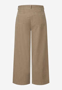 MORE & MORE <BR>
Corduroy culottes <BR>
Beige <BR>