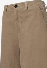 Load image into Gallery viewer, MORE &amp; MORE &lt;BR&gt;
Corduroy culottes &lt;BR&gt;
Beige &lt;BR&gt;
