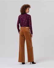 Load image into Gallery viewer, SURKANA <BR>
Wide corduroy trousers with pockets <BR>
Mustard <BR>

