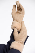 Load image into Gallery viewer, RINO &amp; PELLE <BR>
Danzo Gloves <BR>
Beige <BE>
