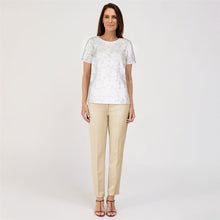 Load image into Gallery viewer, BIANCA <BR>
Darni Textured Top <BR>
Cream <BR>
