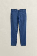 Load image into Gallery viewer, GANT<BR>
Slimfit Smart Chinos<BR>
