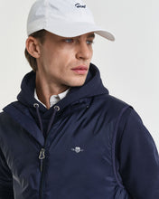 Load image into Gallery viewer, GANT &lt;BR&gt;
Men&#39;s Lightweight Gilet &lt;BR&gt;
Navy &lt;BR&gt;
