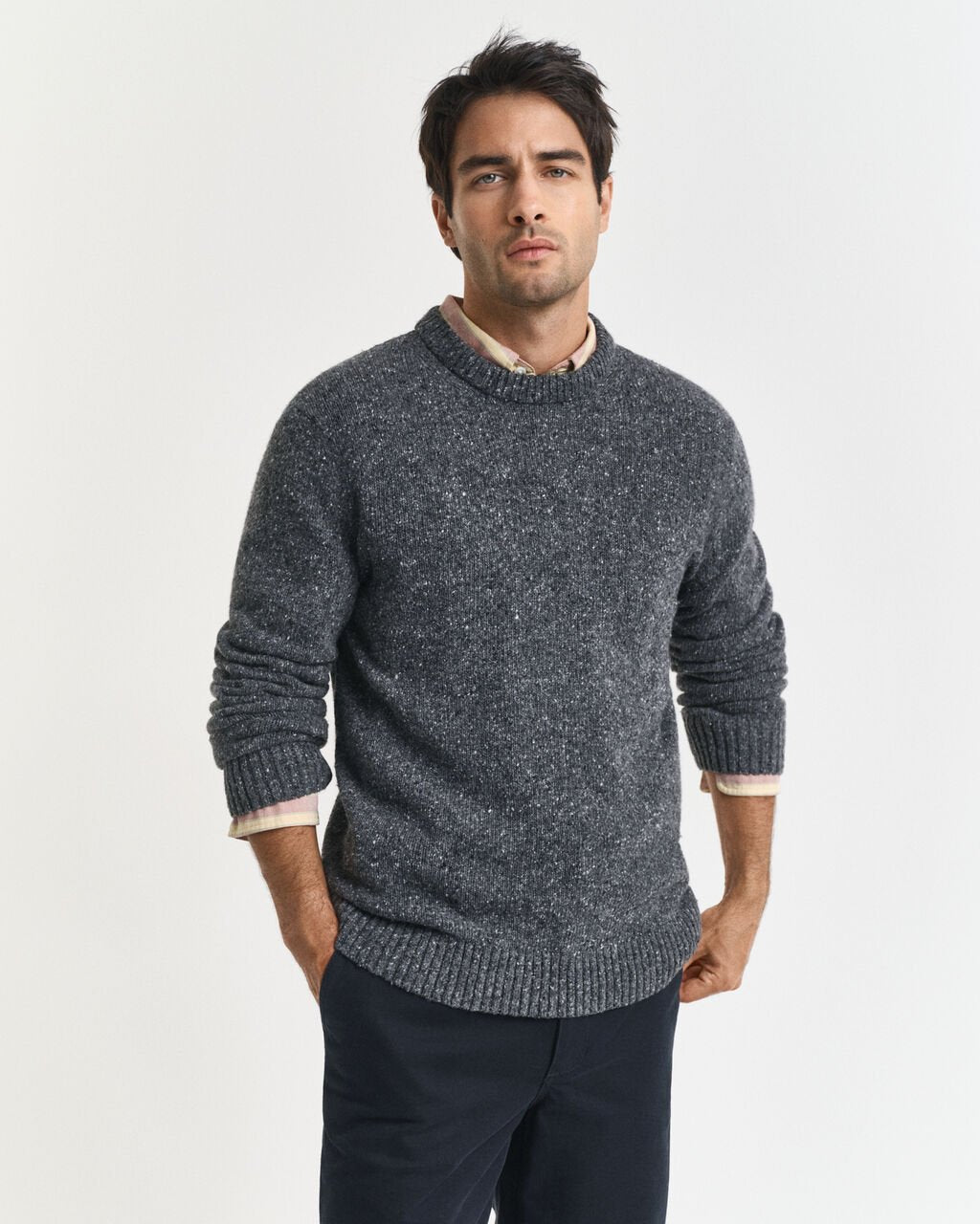 GANT <BR>
Wool Blend Nepps Crew Neck Sweater <BR>
Grey <BR>