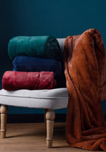 Load image into Gallery viewer, RIVA HOME &lt;BR&gt;
Contemporary Empress Large Faux Fur Throw &lt;BR&gt;
Cream, Navy or Rust &lt;BR&gt;
