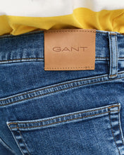 Load image into Gallery viewer, GANT &lt;BR&gt;
Slim Fit Clean Wash Jeans &lt;BR&gt;
Denim &lt;BR&gt;
