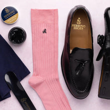 Load image into Gallery viewer, SWOLE PANDA &lt;br&gt;
Mens bamboo sock &lt;br&gt;
Pink &lt;br&gt;
UK 7-11
