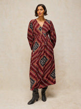 Load image into Gallery viewer, WHITE STUFF <BR>
Leela Printed Midi Dress <BR>
Plum Multi <BR>
