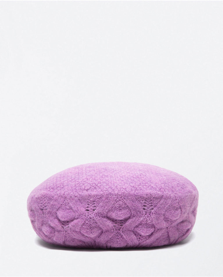 SURKANA <BR>
Knitted Beret <BR>
Lilac <BR>