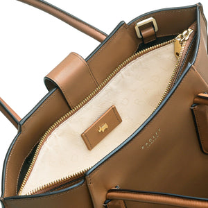 RADLEY OF LONDON <BR>
Liverpool Street 2.0 Medium Open Top Grab <BR>
Tan <BR>