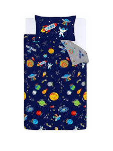CATHERINE LANSFIELD <BR>
Lost In Space Quilt Set <BR>
Blue <BR>