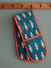 Load image into Gallery viewer, CATHERINE LANSFIELD &lt;BR&gt;
Nutcracker Double Oven Gloves &lt;BR&gt;
Green with red trim &lt;BR&gt;
