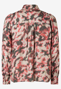MORE & MORE <BR>
Pussy bow blouse with watercolor print<BR>
Multi <BR>