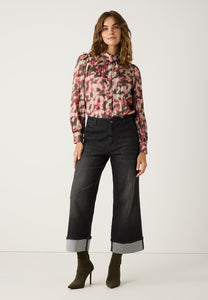 MORE & MORE <BR>
Pussy bow blouse with watercolor print<BR>
Multi <BR>