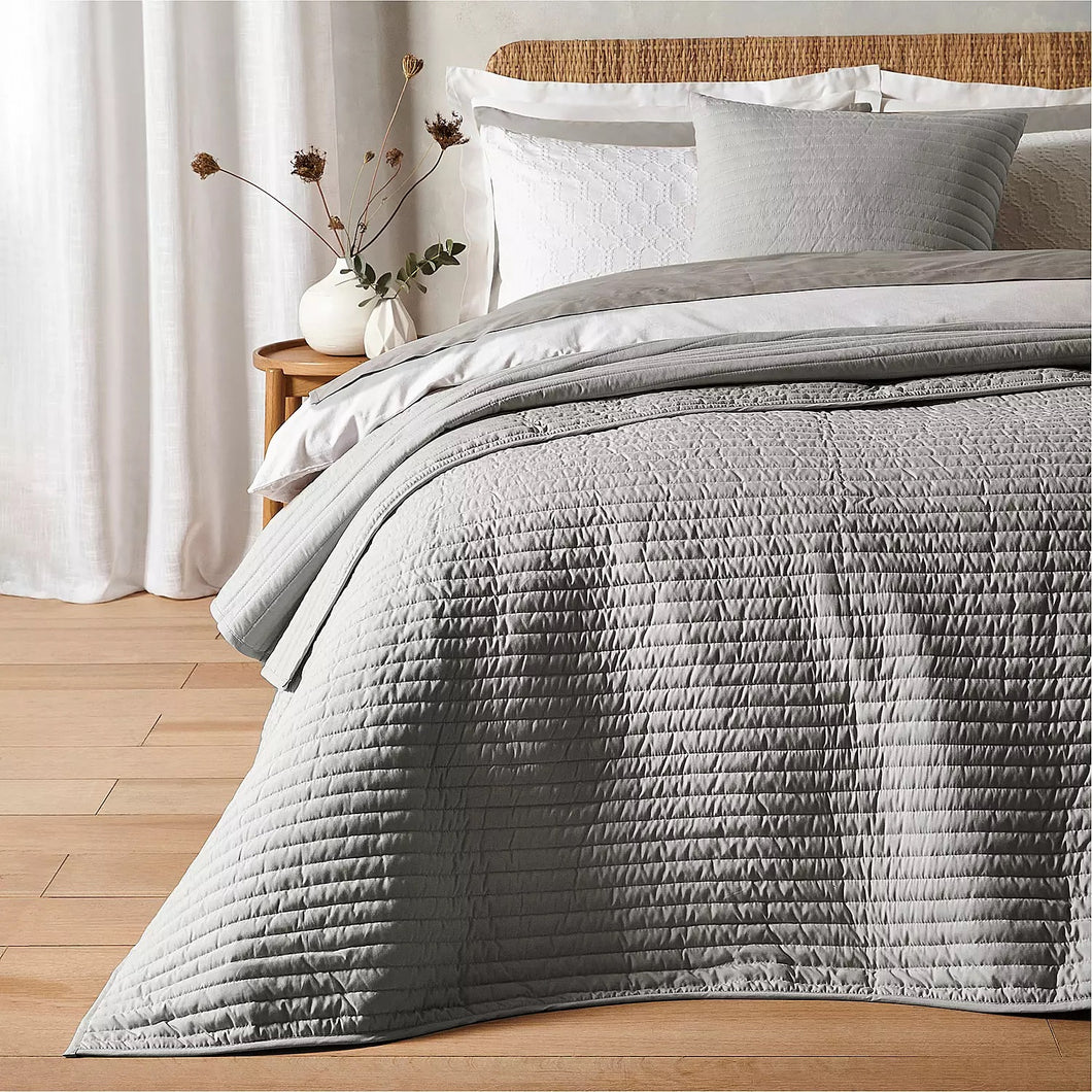 BIANCA <BR>
Quilted Lines Bedspread - 220cm x 230cm <BR>