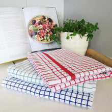 Load image into Gallery viewer, SAMUEL LAMONT &lt;BR&gt;
Polidry Tea Towel &lt;BR&gt;
Red &lt;BR&gt;
