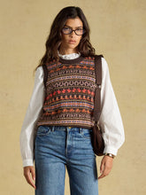 Load image into Gallery viewer, JOULES <BR>
Rodeo Cotton Blend Crew Neck Knitted Vest <VR>
Chocolate <BR>
