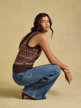 Load image into Gallery viewer, JOULES <BR>
Rodeo Cotton Blend Crew Neck Knitted Vest <VR>
Chocolate <BR>
