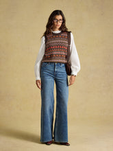 Load image into Gallery viewer, JOULES <BR>
Rodeo Cotton Blend Crew Neck Knitted Vest <VR>
Chocolate <BR>
