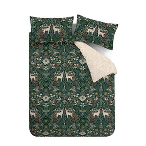 CATHERINE LANSFIELD <BR>
Magestic Stag Duvet Cover Set <BR>
Green Multi <BR>