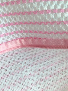 SECRET WEAPONS <BR>
Fashion Essentials Lingerie Washbag <BR>
Pink <BR>
