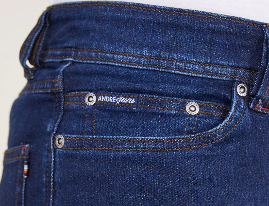 ANDRE <BR>
Sanchez jeans <BR>
Mid-blue, Worn <BR>