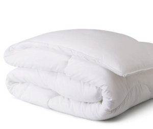 FINE BEDDING COMPANY<BR>
Spundown 10.5 Tog Duvet<BR>