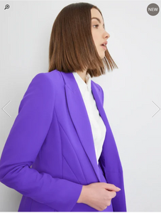 TAIFUN<BR>
Fitted Blazer<BR>
Purple<BR>