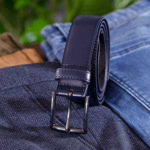 OXFORD LEATHERCRAFT <BR>
35mm Genuine Striched Leather Belt <BR>
Black, Tan, Brown or Burgundy <BR>
