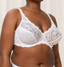 Load image into Gallery viewer, TRIUMPH &lt;BR&gt;
Amourette 300 Wired Bra &lt;BR&gt;
Skin &lt;BR&gt;
