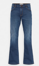 Load image into Gallery viewer, WRANGLER&lt;BR&gt;
Horizon Free Hand Denim&lt;BR&gt;
Dark Denim&lt;BR&gt;
