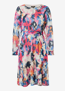 MORE AND MORE<BR>
Chiffon Dress<BR>
Print<BR>