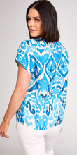 Load image into Gallery viewer, PERUZZI&lt;BR&gt;
Print Linen Top&lt;BR&gt;
67&lt;BR&gt;
