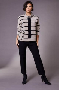 PERUZZI<BR>
Classic Trousers<BR>
Beige/Navy<BR>