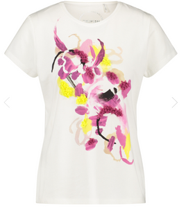 TAIFUN<BR>
Decorative Front Print T-Shirt<BR>
White<BR>