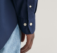 Load image into Gallery viewer, GANT&lt;BR&gt;
Poplin Long Sleeve Shirt&lt;BR&gt;
410, 455, 345, 662&lt;BR&gt;
