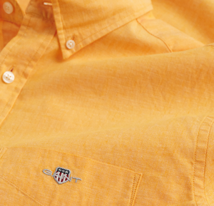 GANT<BR>
Linen Short Sleeve Shirt<BR>
779<BR>