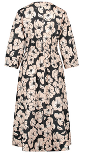 GERRY WEBER<BR>
A Line Dress with Waist Band<BR>
Black/Cream<BR>