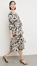 Load image into Gallery viewer, GERRY WEBER&lt;BR&gt;
A Line Dress with Waist Band&lt;BR&gt;
Black/Cream&lt;BR&gt;
