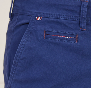 ANDRE<BR>
Mane Ink Chino<BR>
Ink Navy Tan<BR>